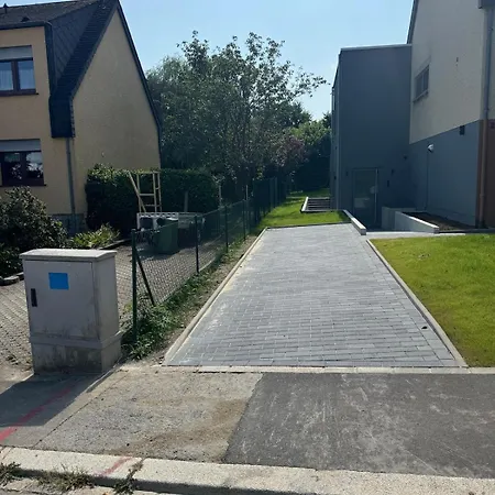 Neuf, 6 Personnes, 2 * Munsbach