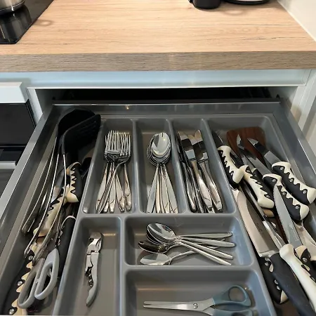 Neuf, 6 Personnes, 2 Apartment *