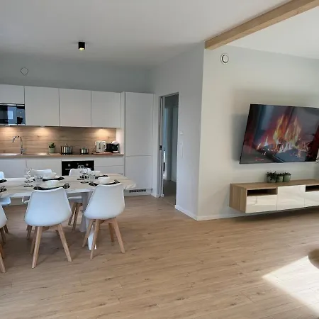 Neuf, 6 Personnes, 2 Munsbach