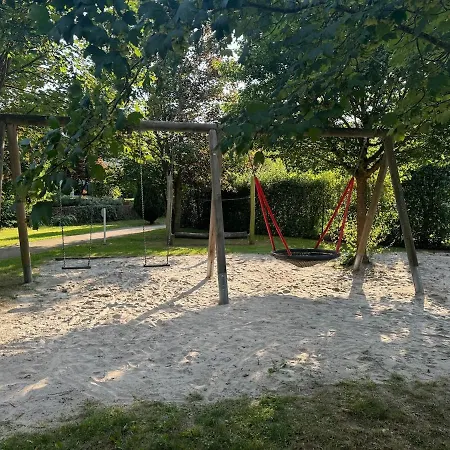Neuf, 6 Personnes, 2 Apartment