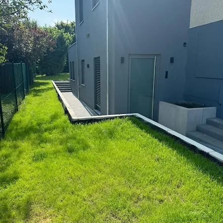 Neuf, 6 Personnes, 2 * Münsbach