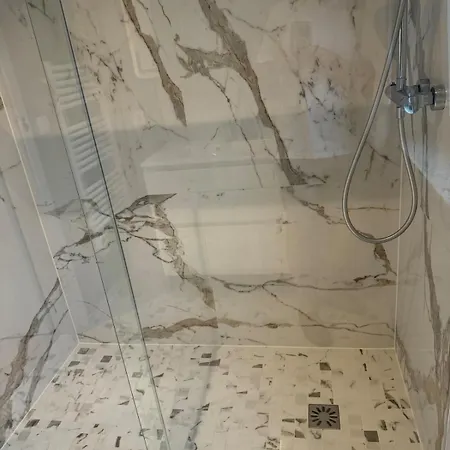 Apartment Neuf, 6 Personnes, 2